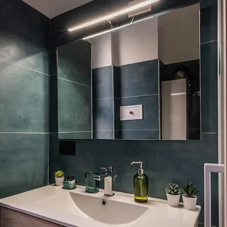 Artistic House Navigli-duomo Netflix & Design * Milano