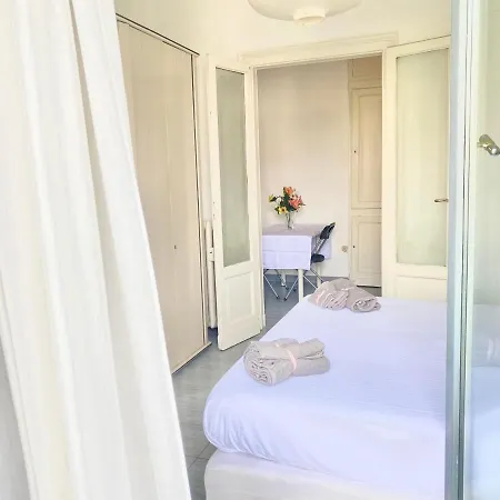 아파트 {porta Venezia-milano Centrale} Luxury 밀라노