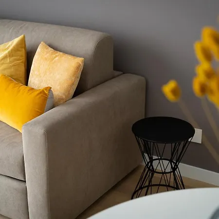 Tolomeo Apartment