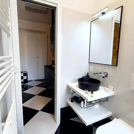 Apartman Wonderland In Shopping Area, Ac, Wifi And Subway