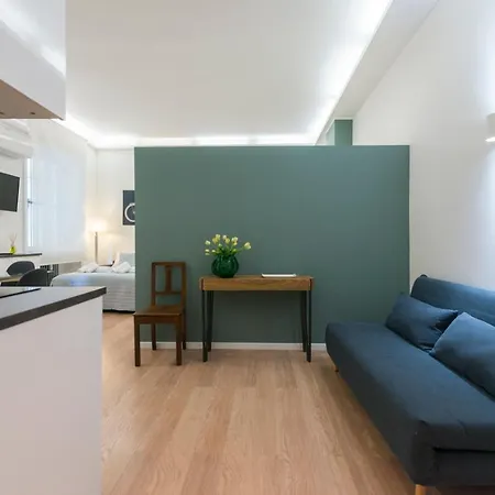 Montenapoleone 5 Min Duomo Fashion Center Apartmán *