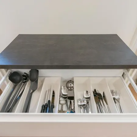 Montenapoleone 5 Min Duomo Fashion Center Apartmán Milán