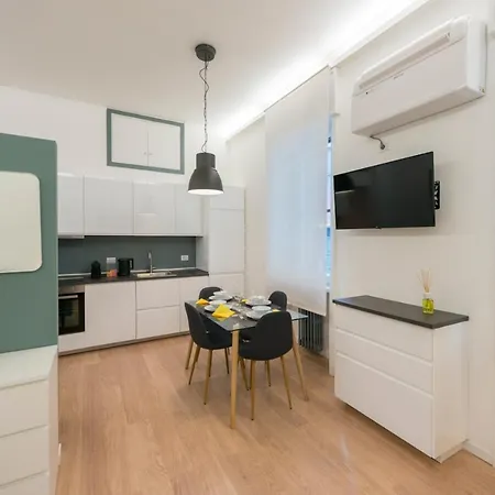 Montenapoleone 5 Min Duomo Fashion Center * Milán