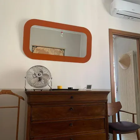아파트 Arty & Colourful Flat Close To Campus Bocconi