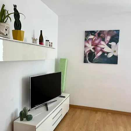 Sulla Metro 3 Gialla Maciachini Apartamento