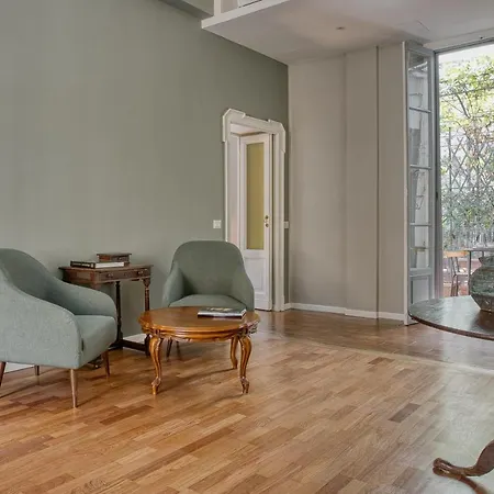 Apartment Joivy Cute Near Guastalla Gardens
