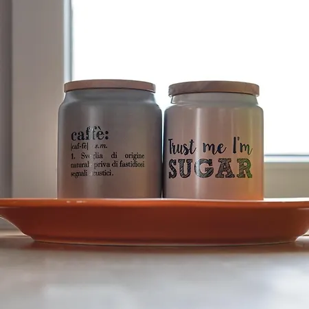 アパート Luxury Flat By Station / Unique View ミラノ