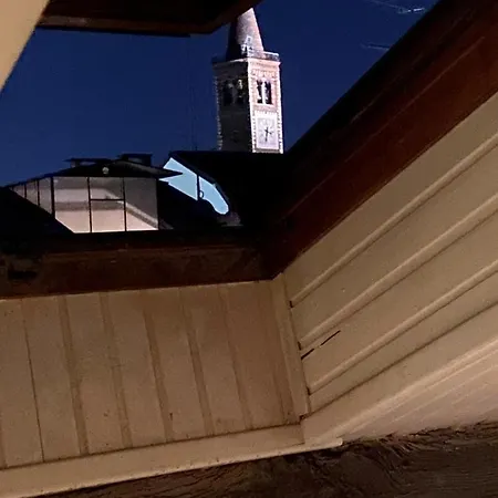 Charming And Design Attic Loft In Coolest Area Navigli Ticinese 아파트 *