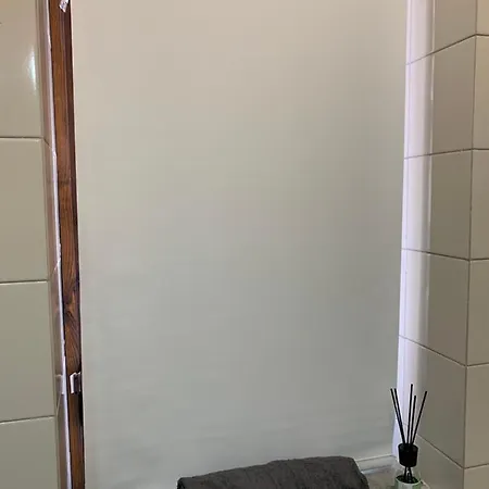 Cosy New In Portello Certosa * Milánó