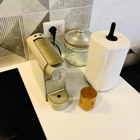 Cosy New In Portello Certosa アパート *