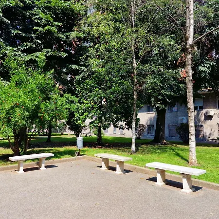 아파트 Giardino Sul Naviglio