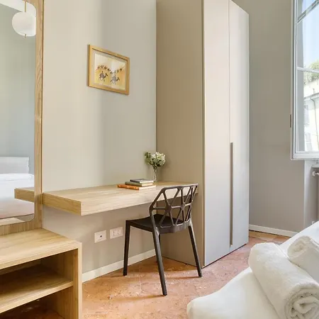 Apartment Joivy Cute Near Guastalla Gardens