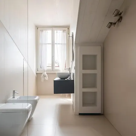 Easyhomes - Brera Luxury Milano