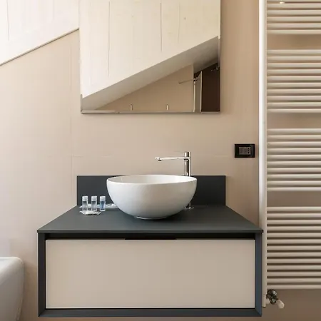 Easyhomes - Brera Luxury Milano