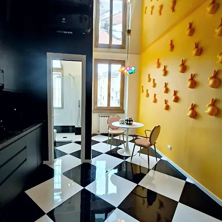 Wonderland In Shopping Area, Ac, Wifi And Subway Apartman