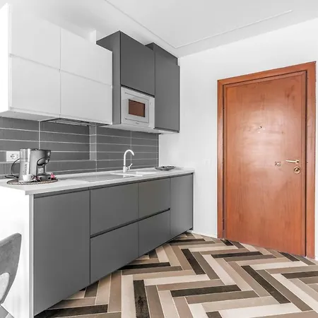 Ac61 Lambrate-loreto Moderno Milano