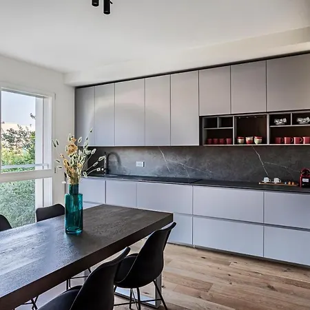 Apartment Luvi - Occhialini 5 *