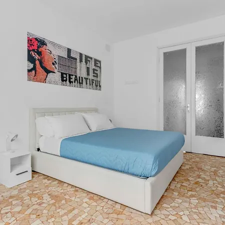 Mico Allianz Fiera, Life, San Siro Apartmán *