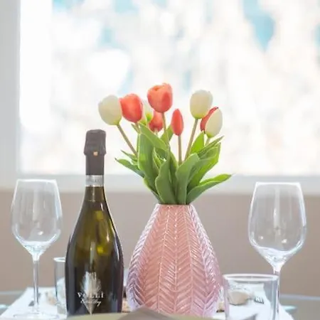 아파트 Cozy Private Flat - Mm Marche 7 Min *