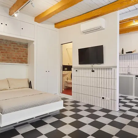 Apartment Incantevole In Darsena *