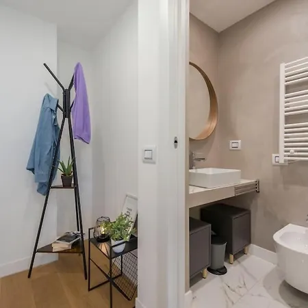 Cozy Private Flat - Mm Marche 7 Min Apartament Mediolan