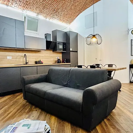 Kibilu - Via Melchiorre Gioia - Stazione - Isola - Garibaldi Апартаменты *