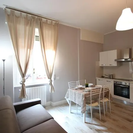 Szálloda Ferrante Milánó