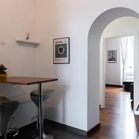 Apartament Elegante Bilocale A 15 Min Dal Duomo Mediolan