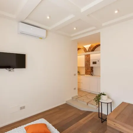 Nd4 -loreto - Duomo- Minimal House Apartment Milan