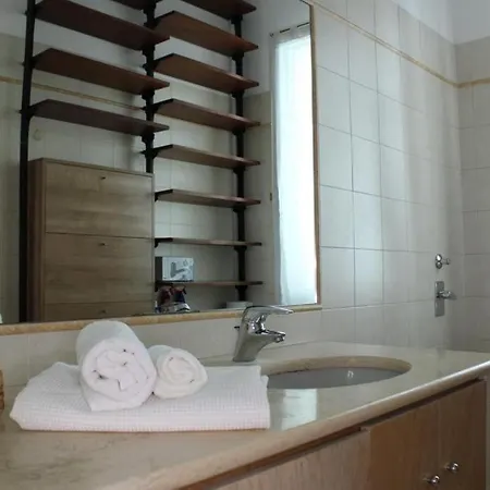 Διαμέρισμα Genny's