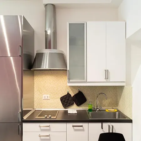 Apartament Accogliente Monolocale In Porta Romana Mediolan