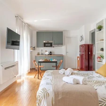 The Rent - Comfortable Near S Ambrogio