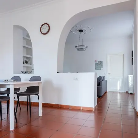 Italianway Easy - Cristoforo Colombo 5b Apartamento *