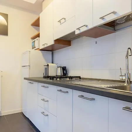 20mins From Duomo - Renovated Apt Near City Center Milan