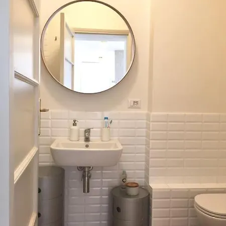 * Graceful Apartament In Milano/nolo * Appartamento