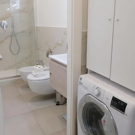 I Host - Val Strona 3 *