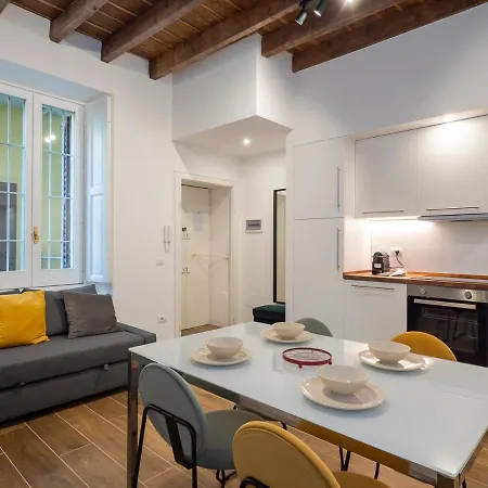 I Host - Melzo 5 * מילאנו