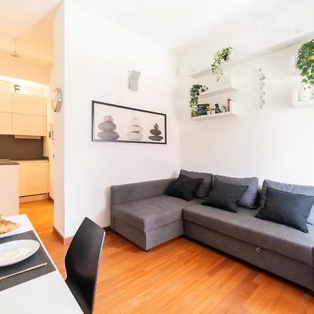 Citylife-fiera Nuovo Con Wifi & Netflix * Milan