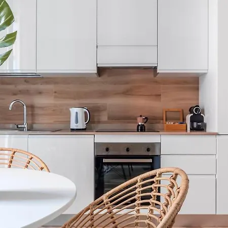 New Jungle & Charming Flat - Zona De Angeli Apartment *
