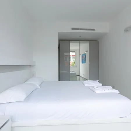 Lägenhet Porta Nuova Bright And Stylish Flat Milano