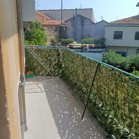 Parea House 3 شقة ميلان