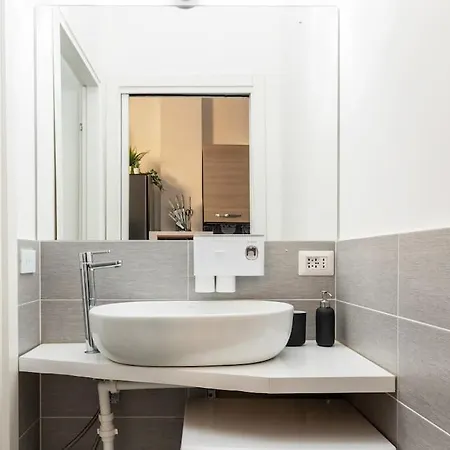 Da Francesco - Ampio Monolocale Soppalcato Appartement Milaan