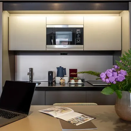 Nj Hotels&apartments San Pietro All'orto 6 Appartamento Milano