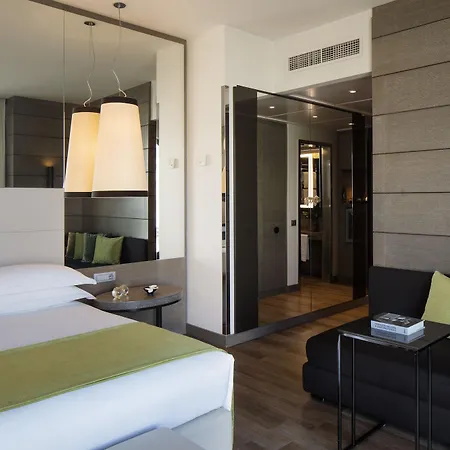 Starhotels Echo 4* Milano