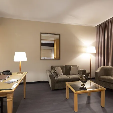 Hotel Life Poliziano, By R Collection 4*