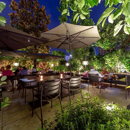 Me Il Duca Szálloda Milánó