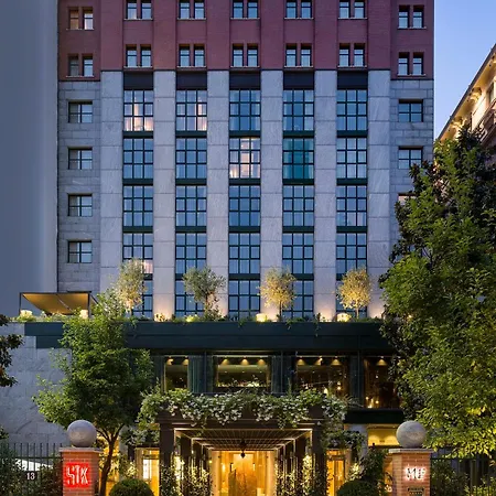 Me イル ドゥーカ ホテル ミラノ