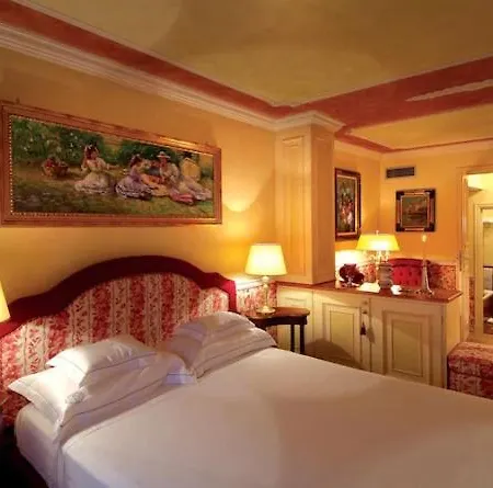 Petit Palais De Charme 4* Milan