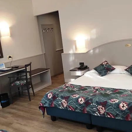 Hotel Mokinba Montebianco 4*