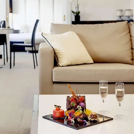 Meliá Hotel 5*
